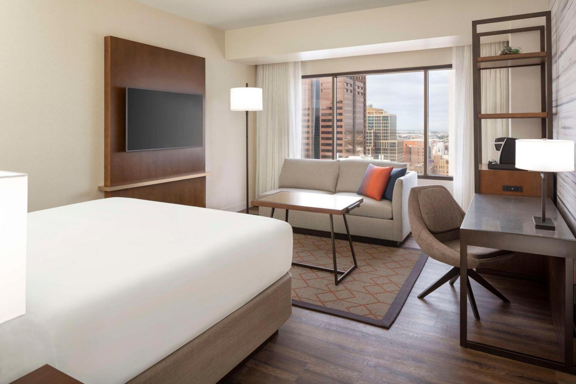 Hyatt Regency Phoenix Downtown - No Destination Fees Exterior foto