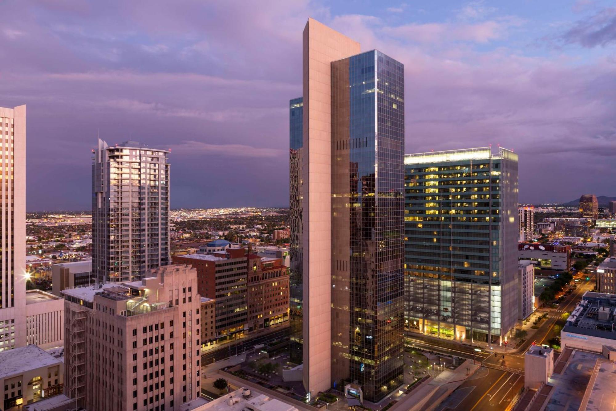 Hyatt Regency Phoenix Downtown - No Destination Fees Exterior foto